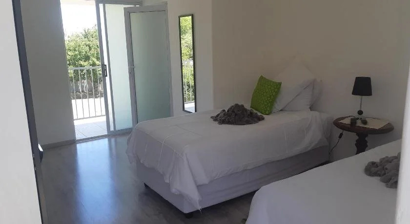 Mentor Guest house