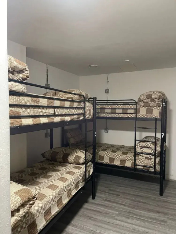 Rahman Hostel - Manchester