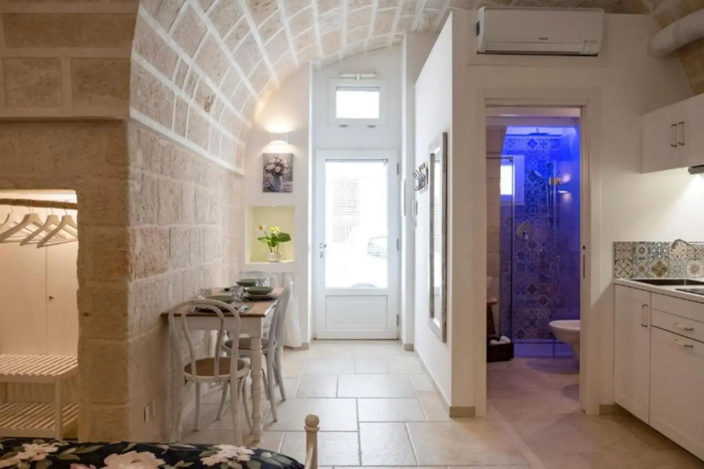 A gracious apartment, immersed in the stone for a quiet holyday-Dimora Don Vincenzo