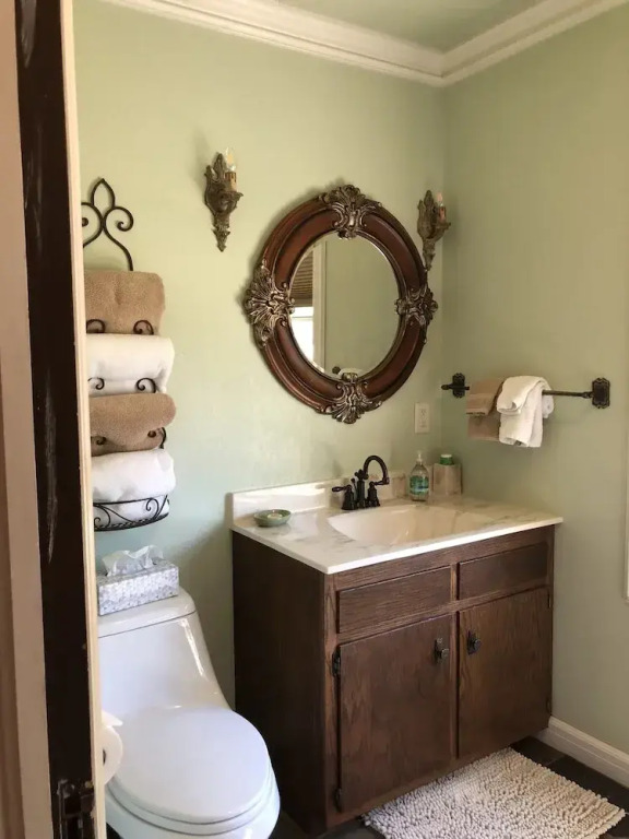 Munro Manor Lodging