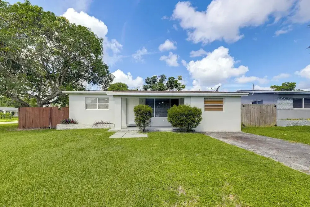 Fenced-in Yard! Home 3 Mi to Hard Rock Stadium