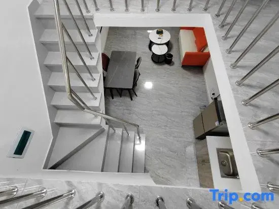Time Cooking Wine Loft Smart Audio and Video Boutique Apartment (Changchun Cathay Pacific RioMall)