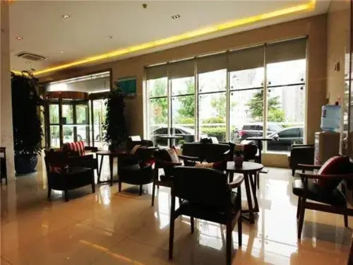 Jinjiang Inn Lianyungang High Speed Railway Station Front Square