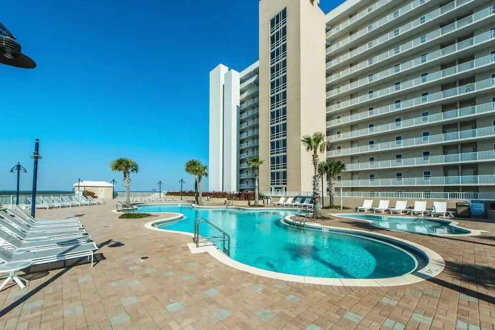 Laketown Wharf 116