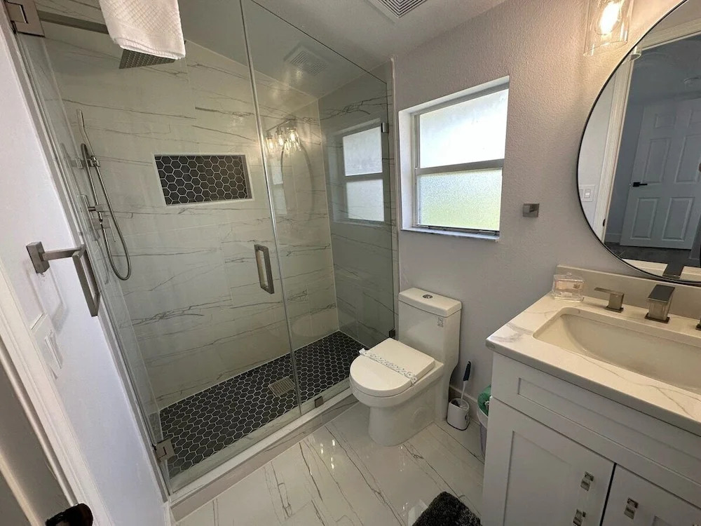 Modern, Fully Updated Southern Dunes Home - Golf Course Views
