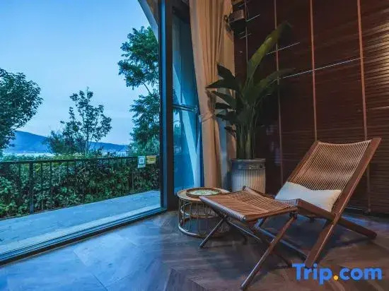 Qingshanyu Designer Seaview Homestay