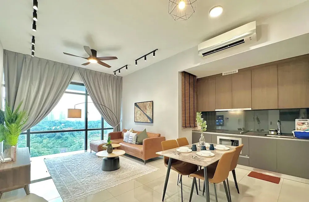 Grand Medini Residence Nusajaya by Stayrene