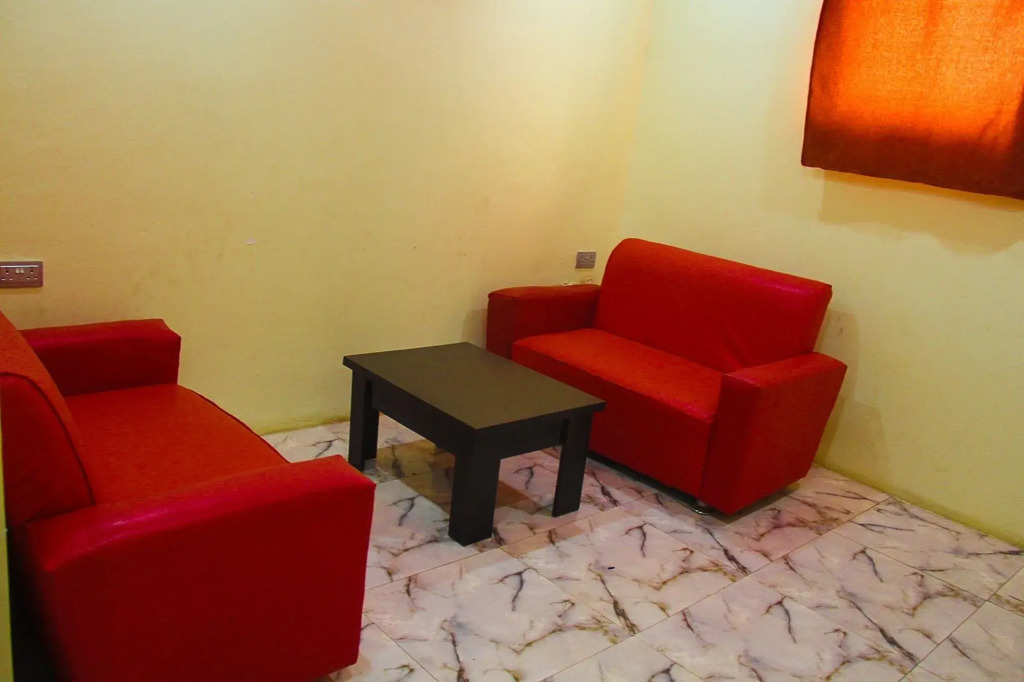 New Travellers Lodge & Suite