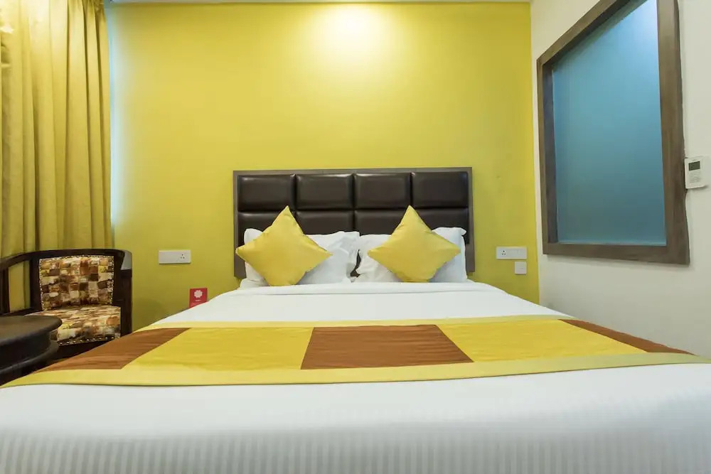 Cosmopolitan Hotel Indore