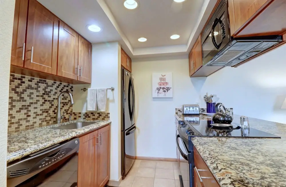 201c Mountain Side 1br 1ba 1 Bedroom Condo by RedAwning