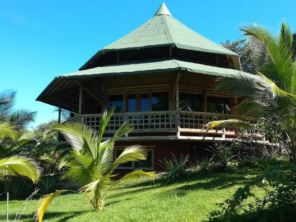 Deseo Bamboo Ecolodge - Bungalows