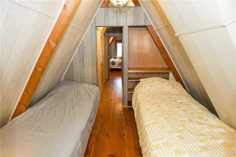 Sea Loft by RedAwning