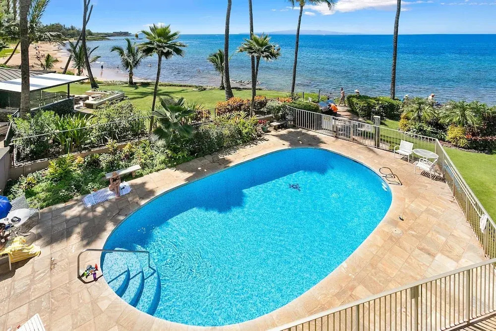 Kamaole Nalu 305 - Breathtaking Ocean Views, Renovated, Ocean Front, Split AC!