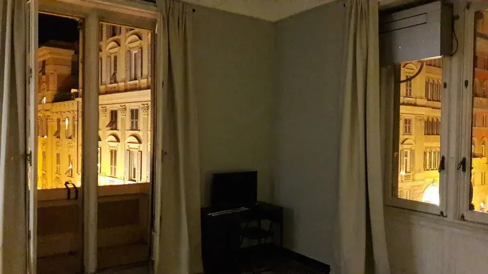 Check-Inn Rooms Genova Centro
