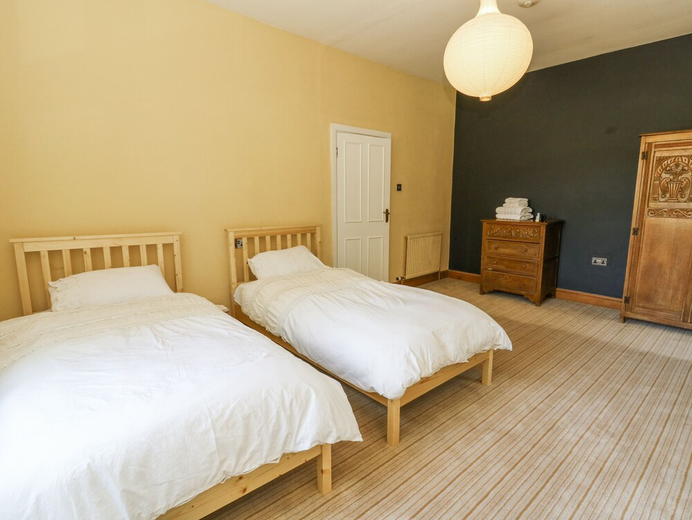 The Retreat at Glanrannell Park House
