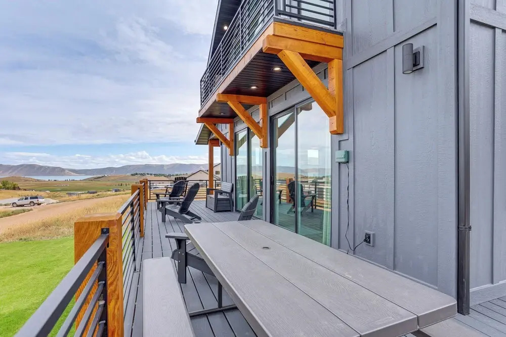 Mtn & Lake Views: Family Retreat in Bear Lake!