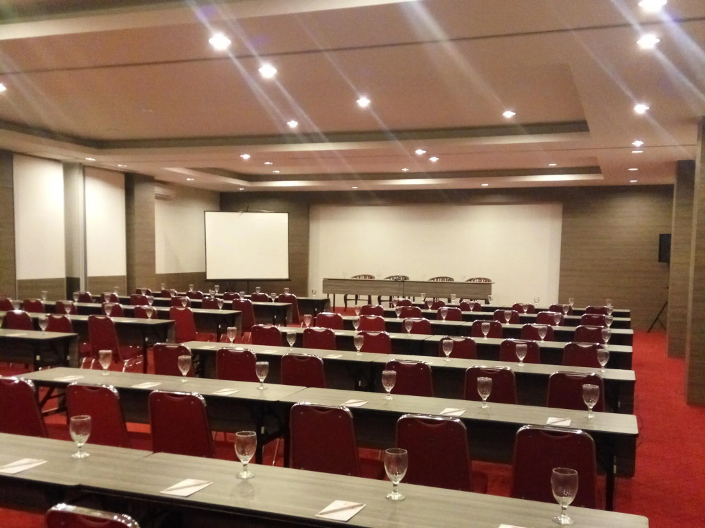 Hotel Candi Indah Akpol Semarang