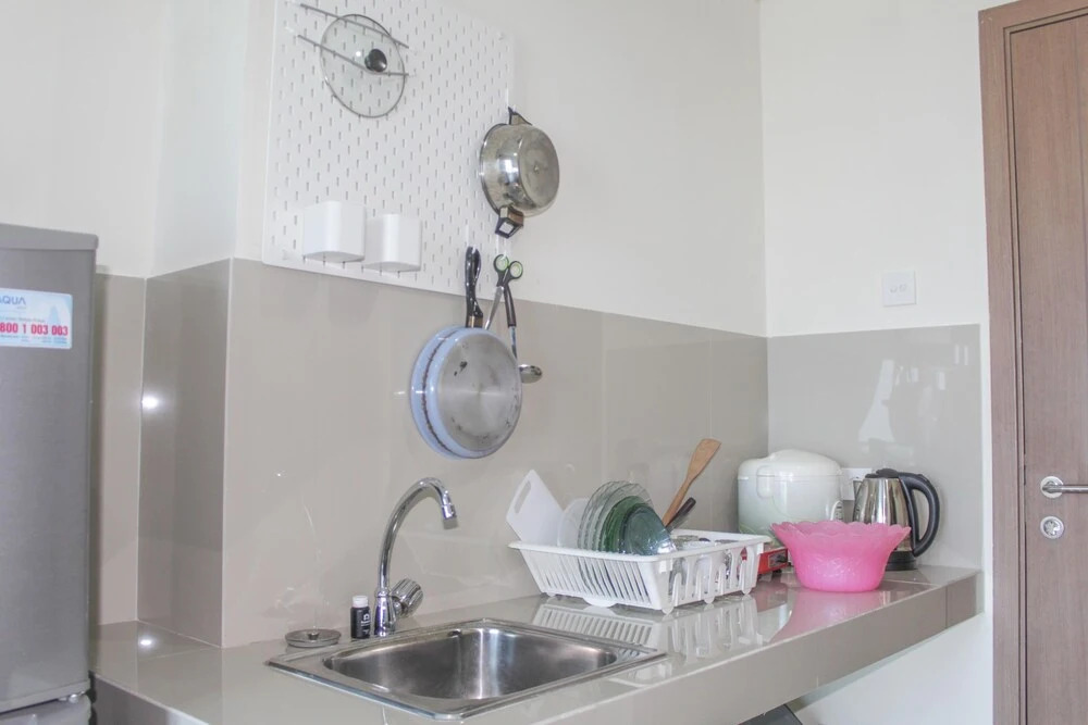 Homey Studio with City View Apartment @ Puri Orchard