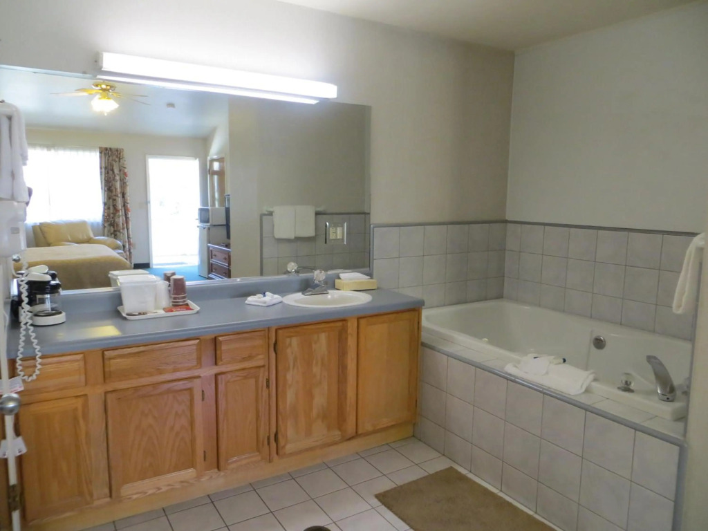 Garden Inn and Suites Fresno