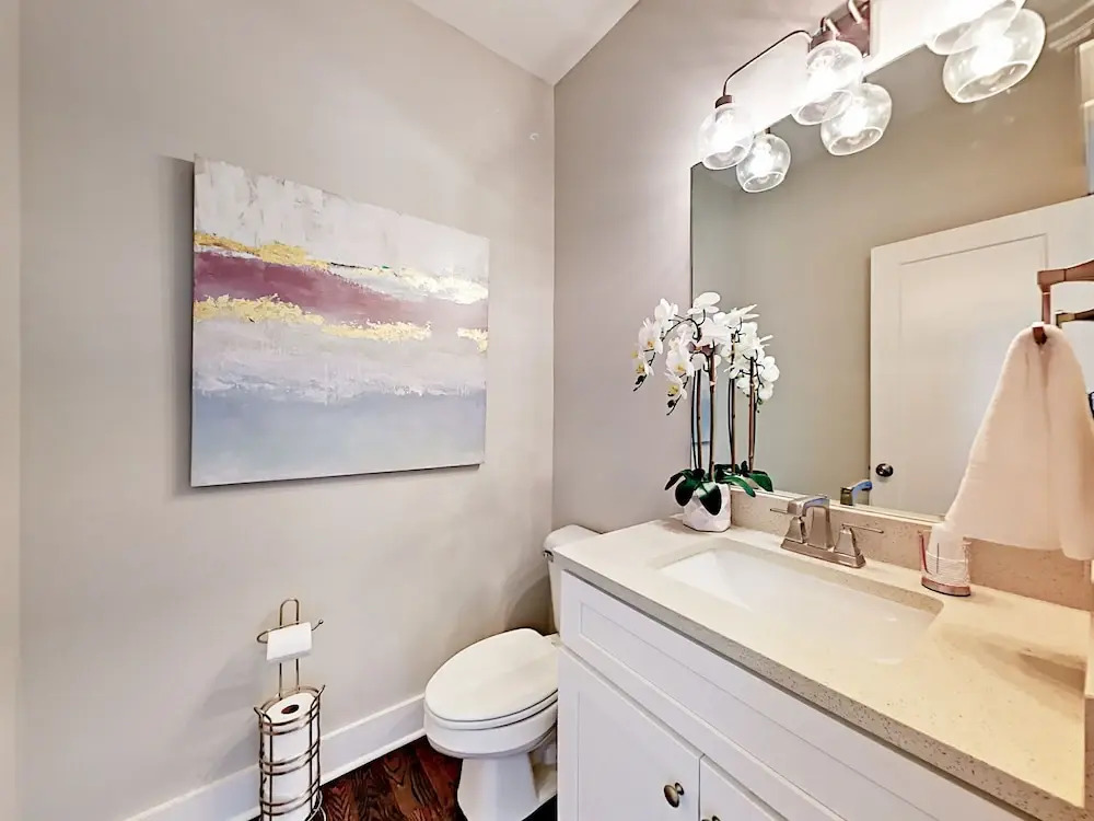 Brand-new 3br Urban Getaway W/ Patio 3 Bedroom Condo