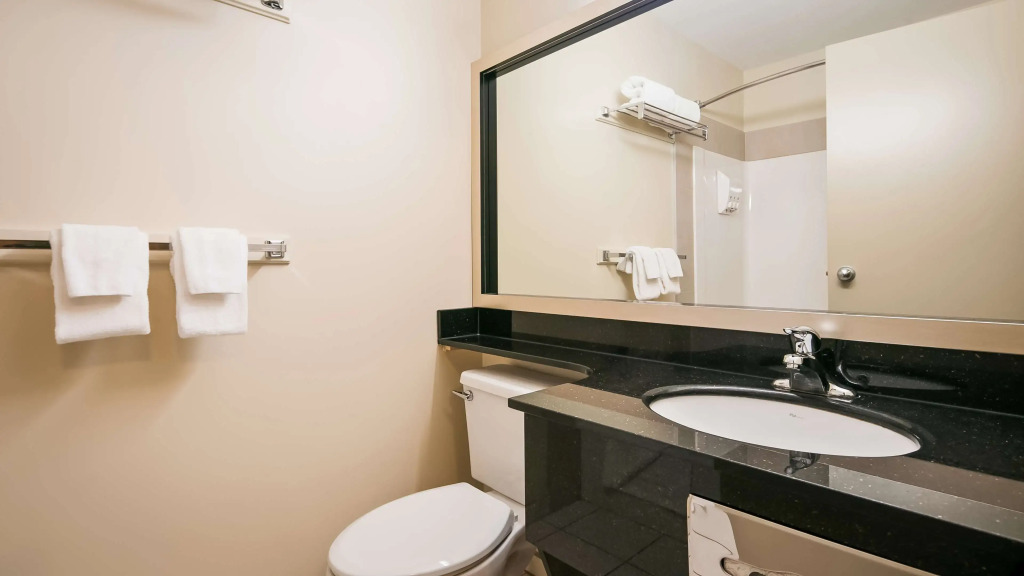 Best Western High Road Inn