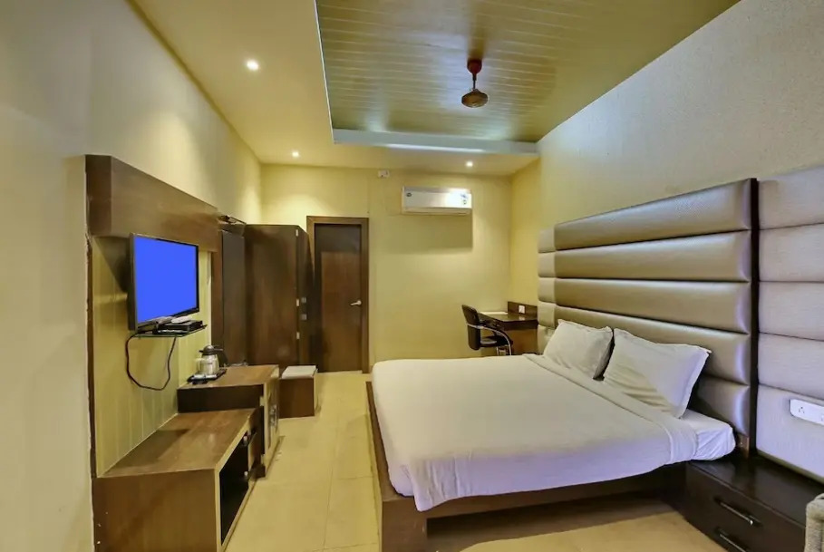 Hardik Resort