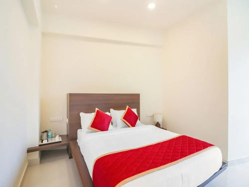 Oyo 14442 Hotel Punarnava