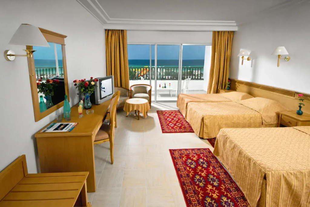 Le Soleil Bella Vista Resort