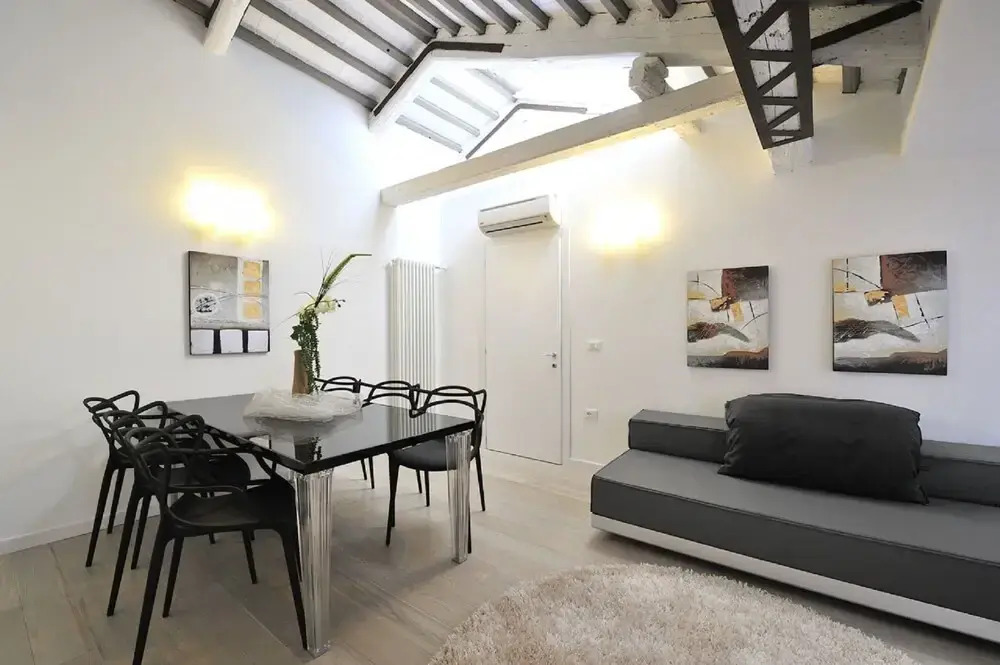 Venice Style Apartment