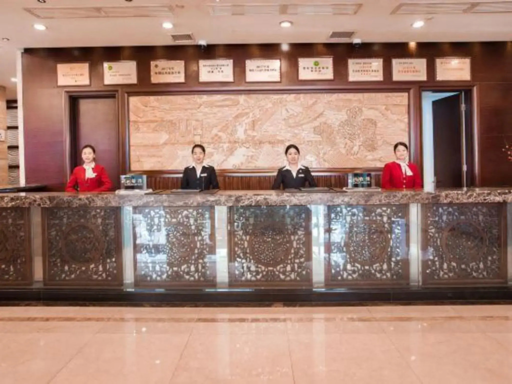 Shenlong New World Hotel