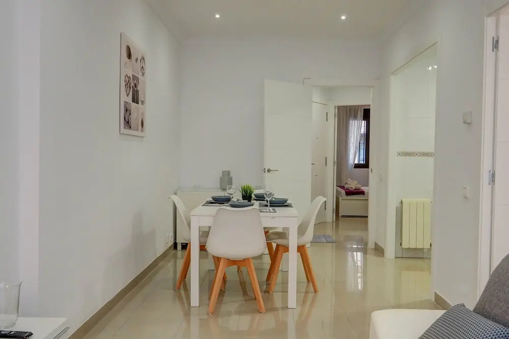 White Center Apartment by Hello Apartments Sitges