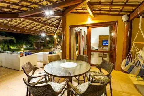 Resort em Imbassaí Praia Piscina Academia