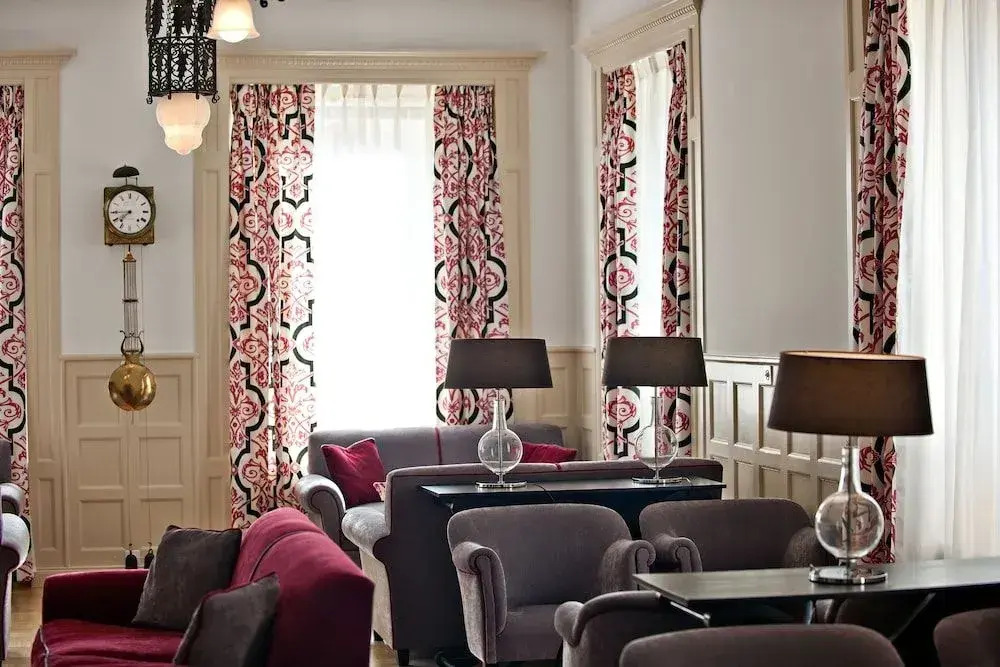 Hotel Engiadina