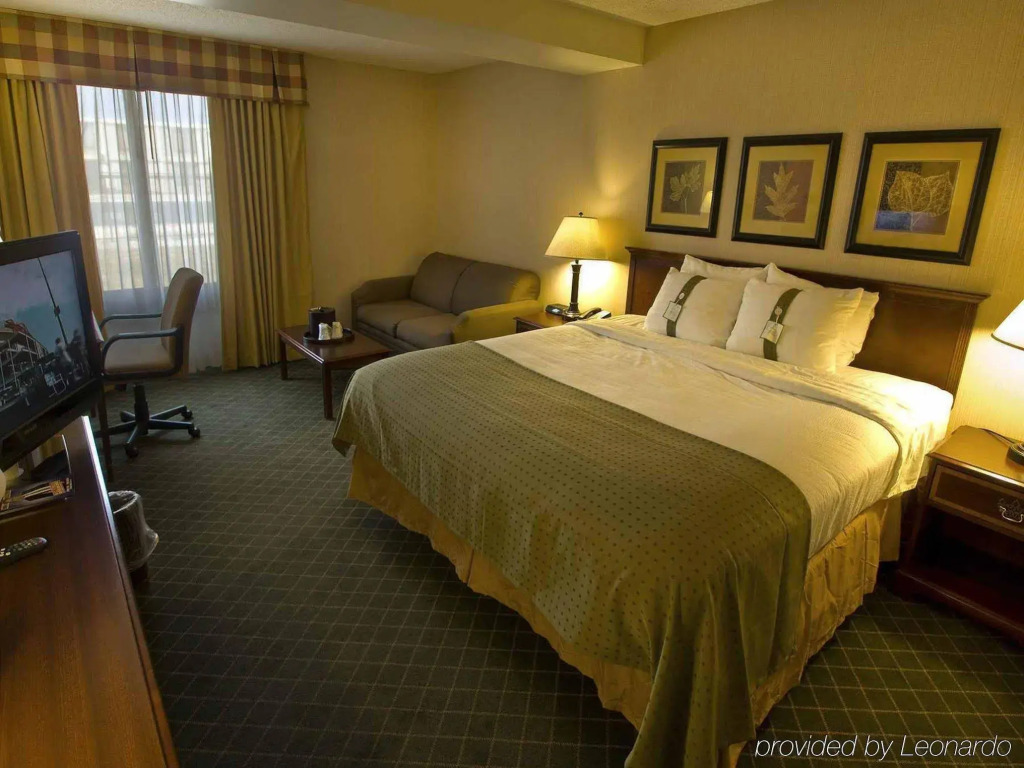 Buffalo Airport Hotel