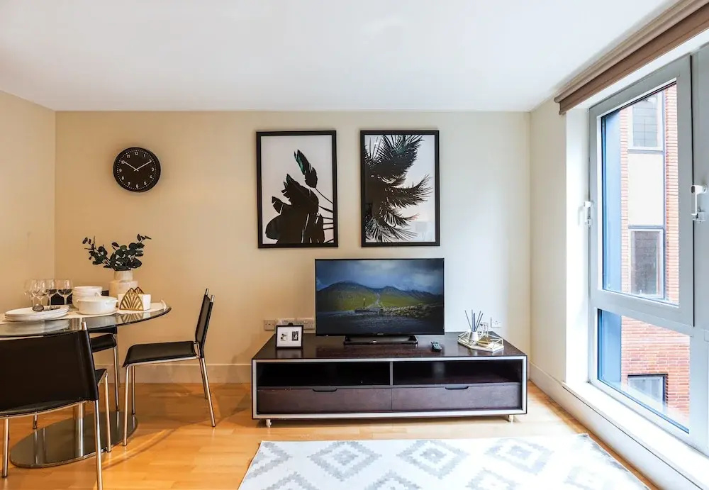 1 Bed Serviced Apartment near Blackfriars