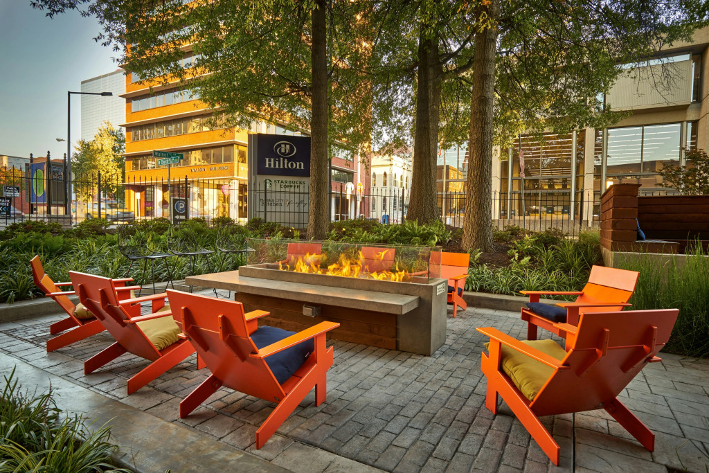 Hilton Knoxville