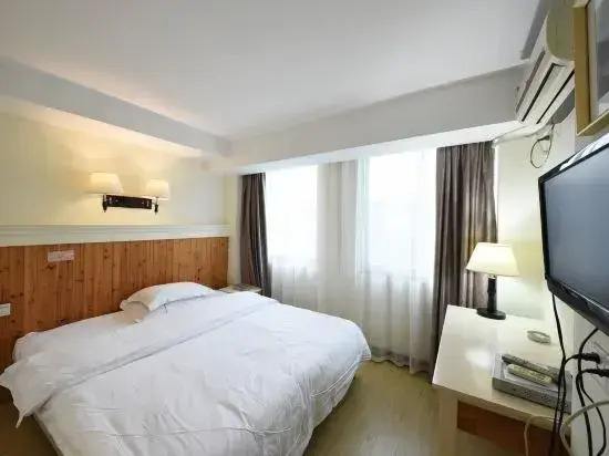 Yayu Time Hotel (Changshou South High Speed Railway Station)
