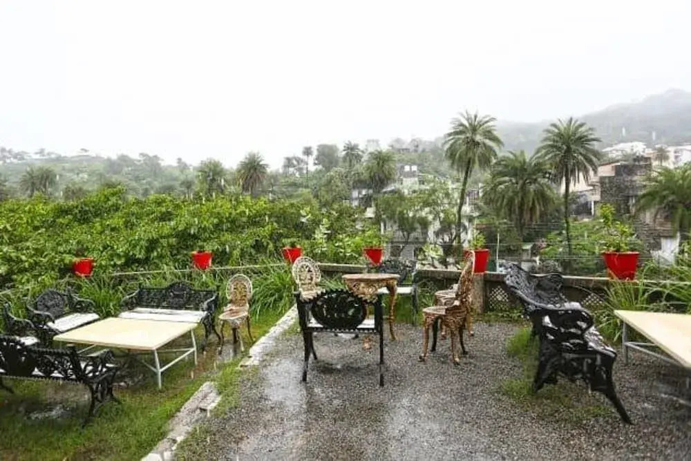Hotel Kaka Inn Mount Abu