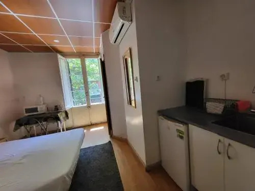 Barcelona Rooms 294