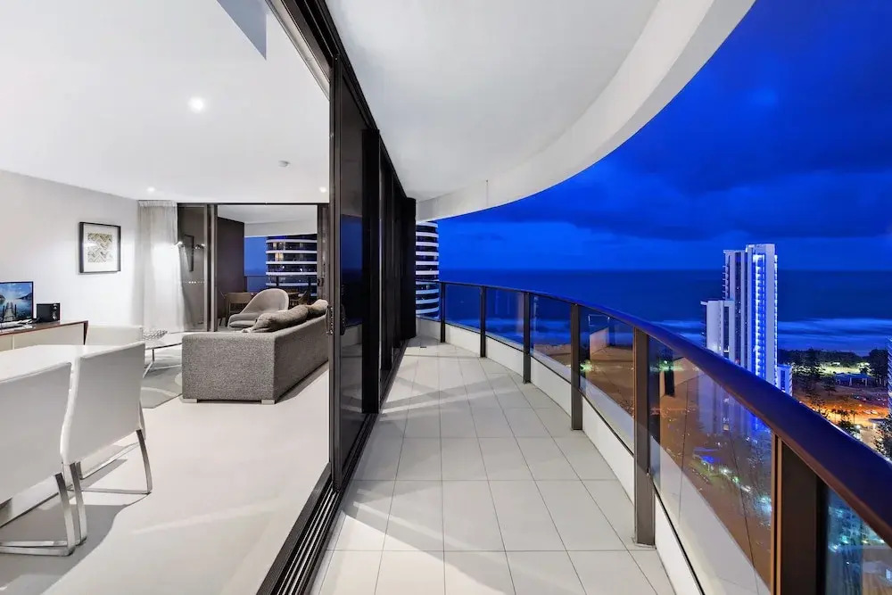 Oracle Boulevard - Private Apartments