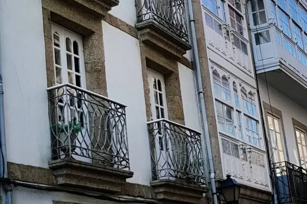 The Vertical House, With Terrace In Historical Centre