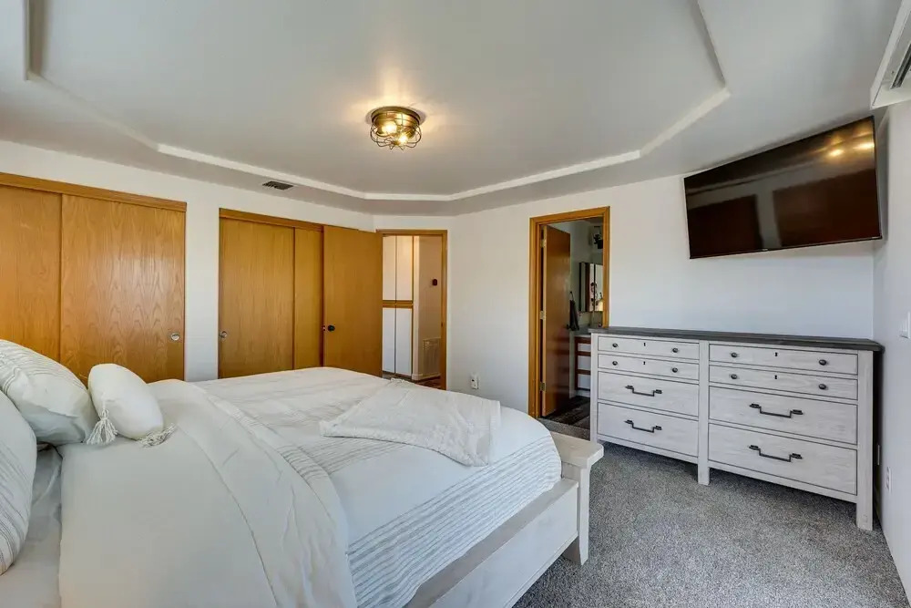 Charming Rogue Valley Home in Central Point!