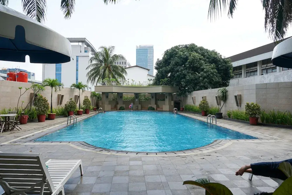 Best Location 2BR at Beverly Tower Apartment TB. Simatupang