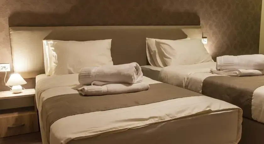 Emberton Hostel Tbilisi