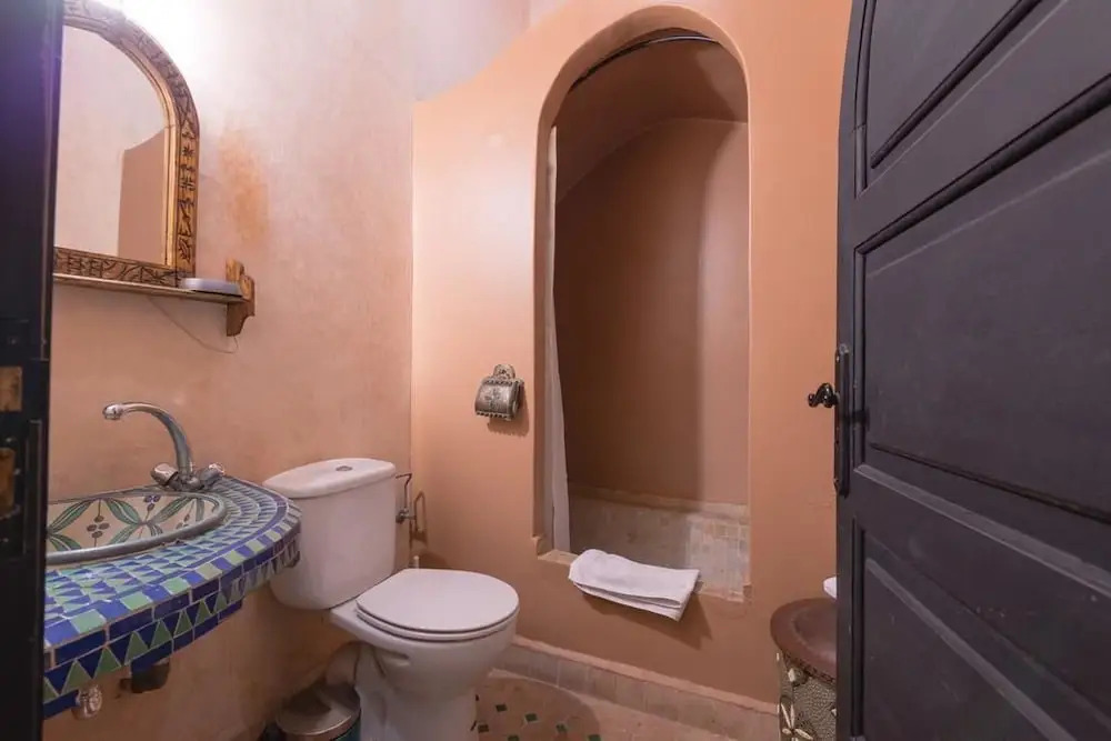 Riad Lalla Khiti