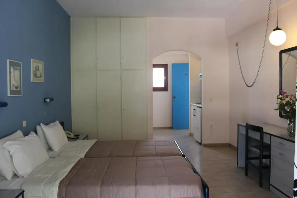 Glyfada Gorgona Apartments