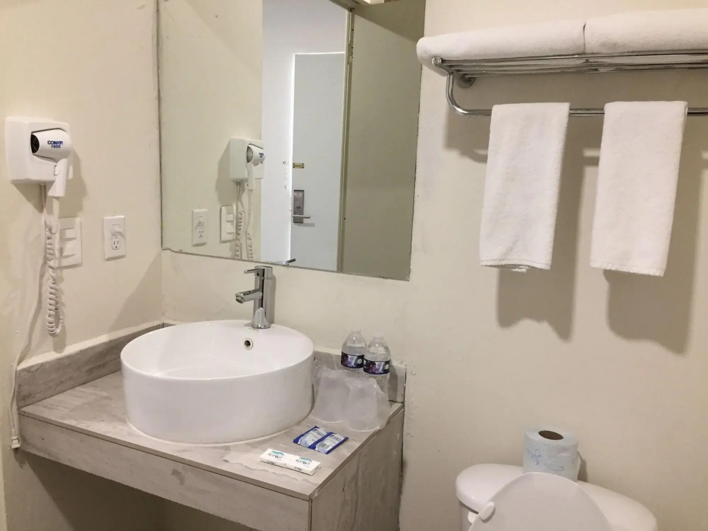 Capital Hotel