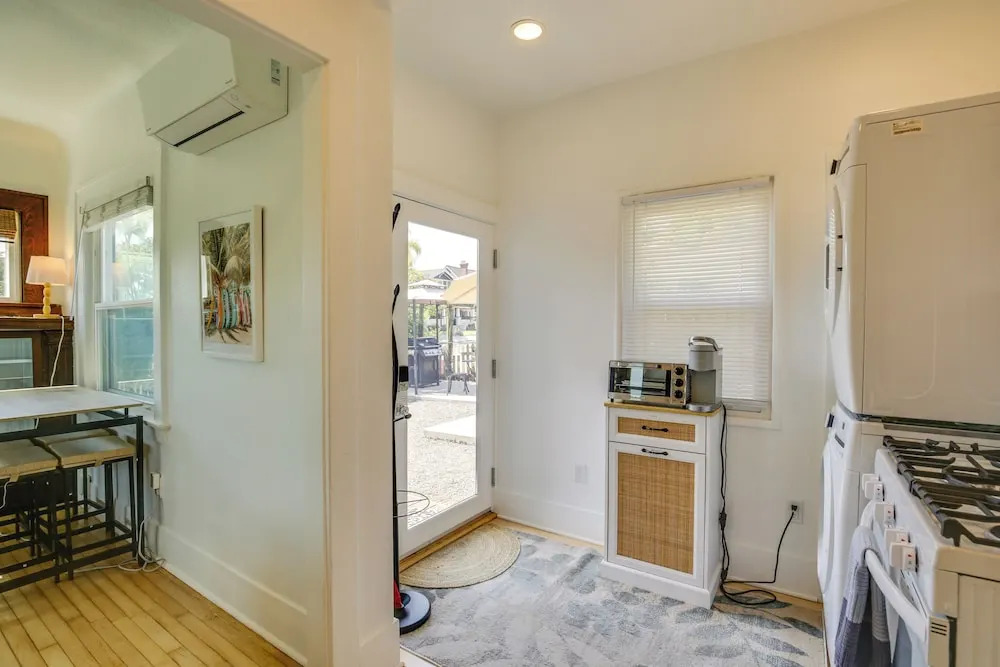 Sip, Shop & Explore: San Diego Apartment