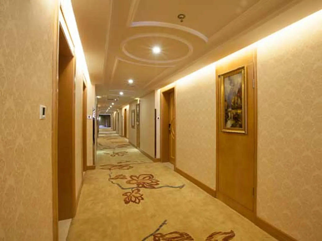 Vienna International Hotel Changsha Gaoqiao Branch