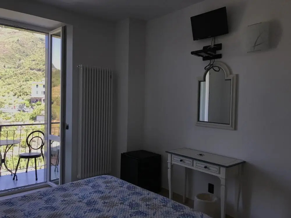 Sandra Villa Rooms